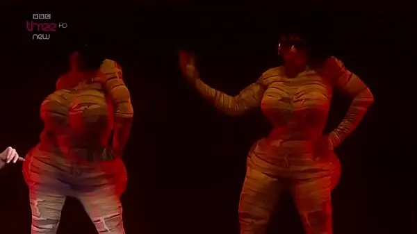 新Katy Perry - I Kissed A Girl,Live Performance,In Super Sexy outfit能源管