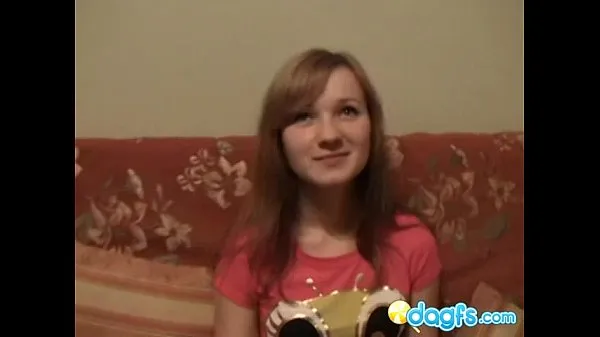 Nytt Russian teen learns how to give a blowjob energirør