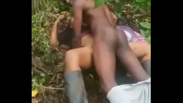 Local fuck in the bush after work Ống năng lượng mới