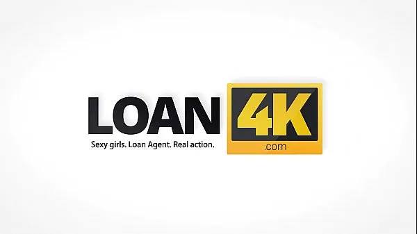 Nyt LOAN4K. Agent drills naive customers and films everything in front of the camera energirør