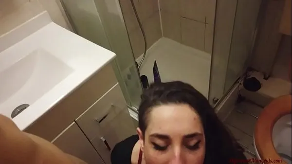 نئی Jessica Get Court Sucking Two Cocks In To The Toilet At House Party!! Pov Anal Sex انرجی ٹیوب