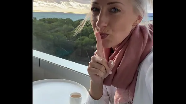 I fingered myself to orgasm on a public hotel balcony in Mallorca Tiub tenaga baharu