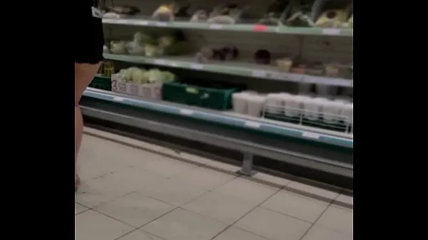 Nowa Horn films wife showing off her ass to supermarket customer Luana Kazakirurka energetyczna