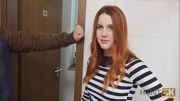 Uusi HUNT4K. Belle with red hair fucked by stranger in toilet in front of BF energiaputki