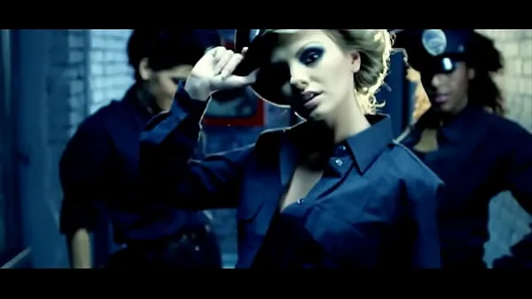 Uusi Alexandra Stan - Mr Saxobeat (Official Video energiaputki