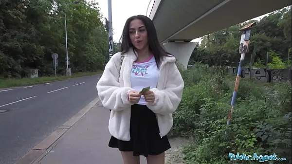Nova Public Agent - Pretty British Brunette Teen Sucks and Fucks big cock outside after nearly getting run over by a runaway Fake Taxi energetska cev