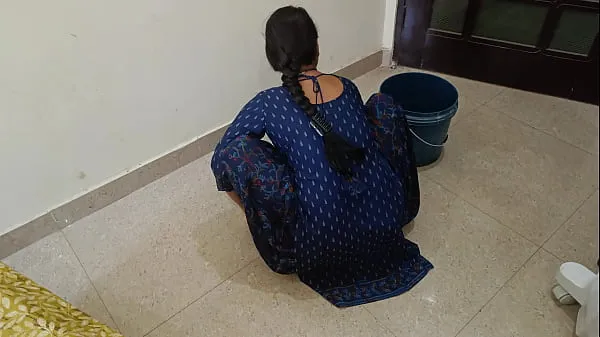 Nouveau La belle-soeur mignonne du village indien Desi a été la première fois à baiser avec son beau-frère dans la salle de bain sur un son clair en hindi tube d'énergie