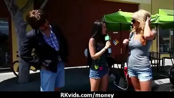 Nová Amateur Chick Takes Money For A Fuck 1 energetická trubice